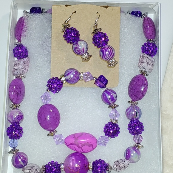 247NEB117 Handmade 3 Pc. Purple Beaded  Necklace Set - Picture 6 of 7